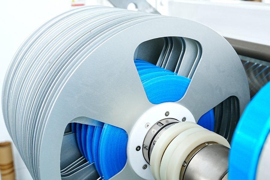 Thermoplastic-hot-melt-line
