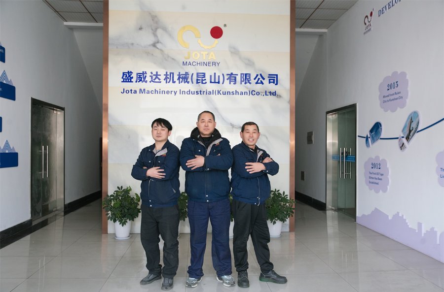 Gu-and-his-team