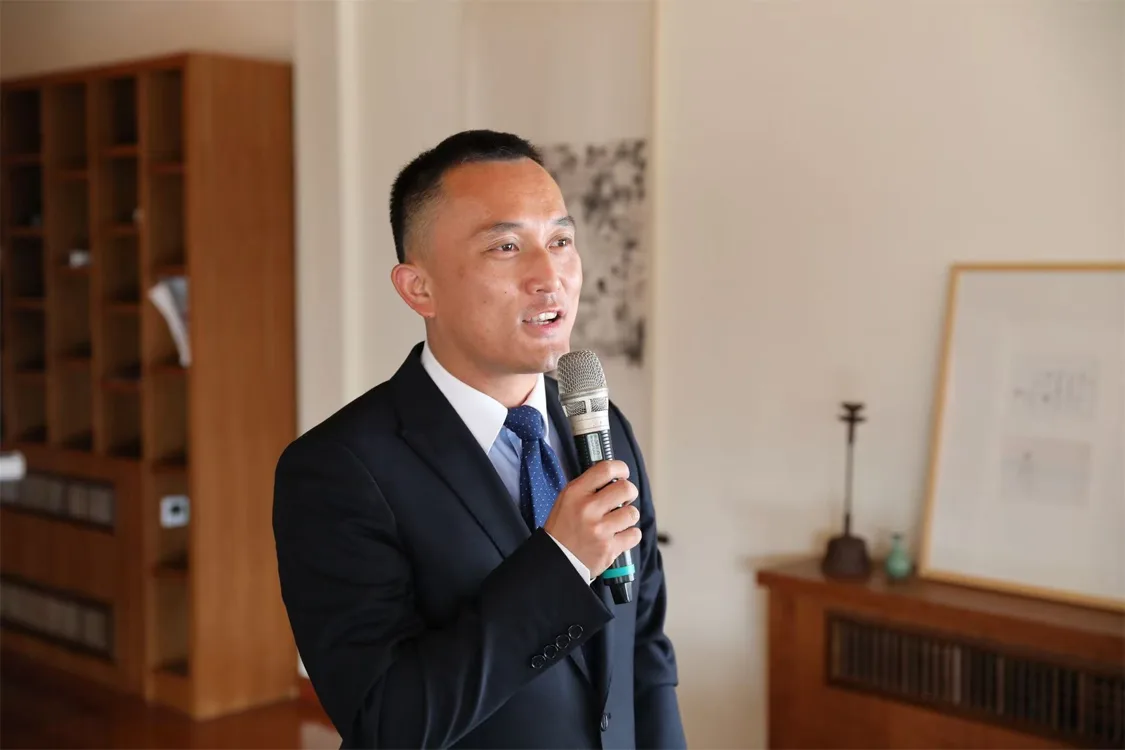Bruce-Zhou-1125x750-1210
