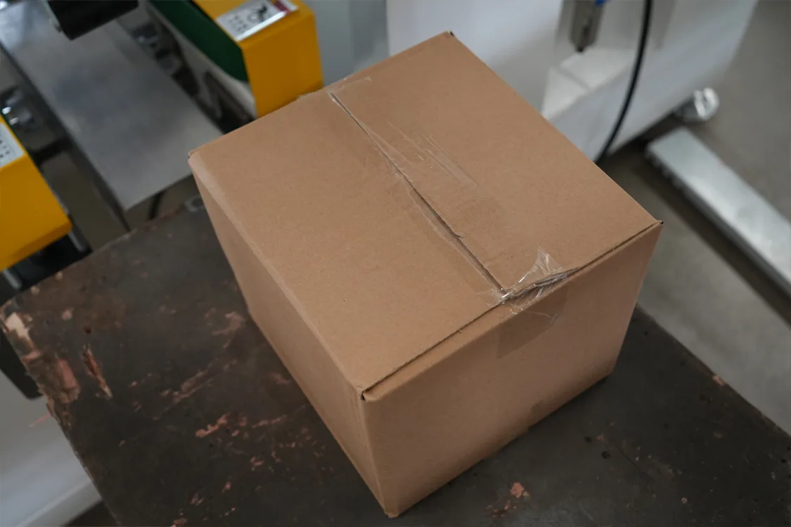 Automatic Robot Palletizing System